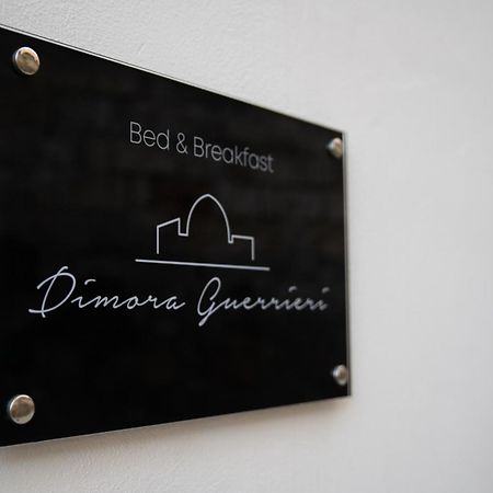 Apartamento Camera Doppia Letti Singoli Senza Finestra Dimora Guerrieri Bríndisi Exterior foto