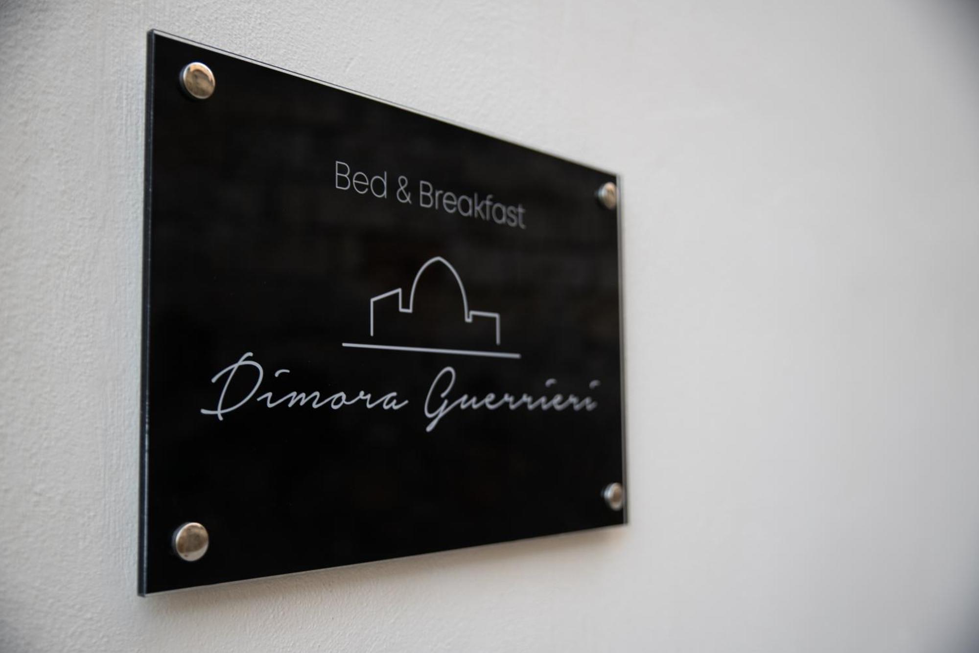 Apartamento Camera Doppia Letti Singoli Senza Finestra Dimora Guerrieri Bríndisi Exterior foto