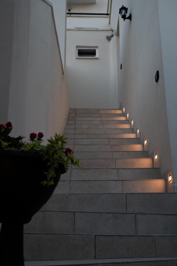 Apartamento Camera Doppia Letti Singoli Senza Finestra Dimora Guerrieri Bríndisi Exterior foto
